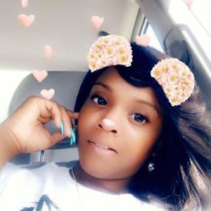 Meet your Posher, Vanecia